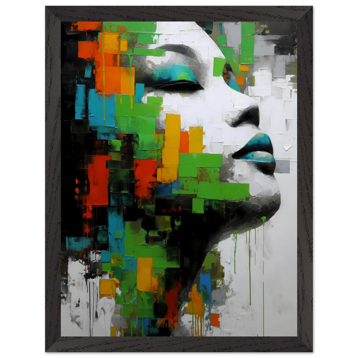 Visage en Éclats Verts — tableau encadré bois — vue 4 — art mural STNCL